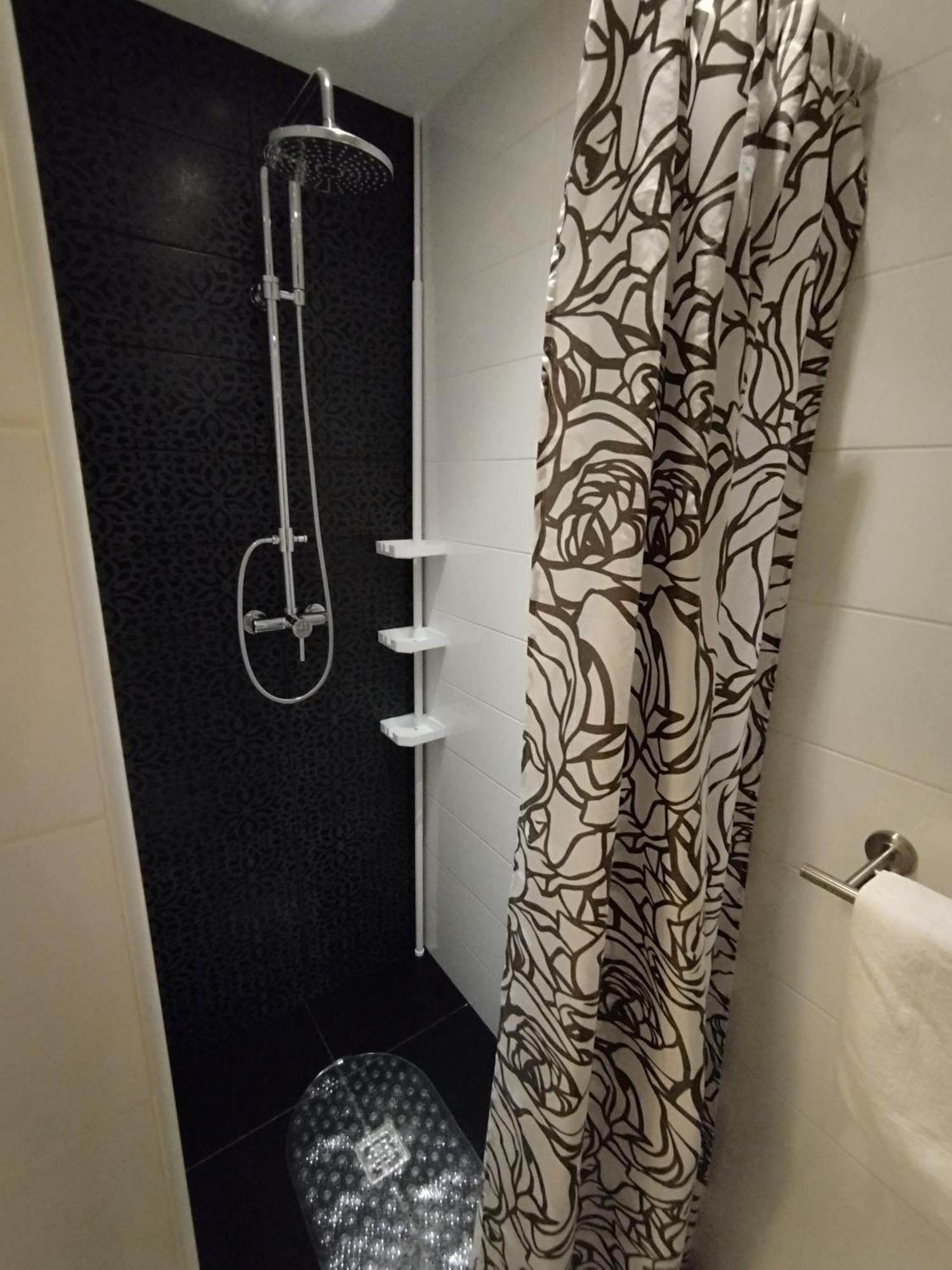 Ferienwohnung Am Sandstrand 오미스 외부 사진