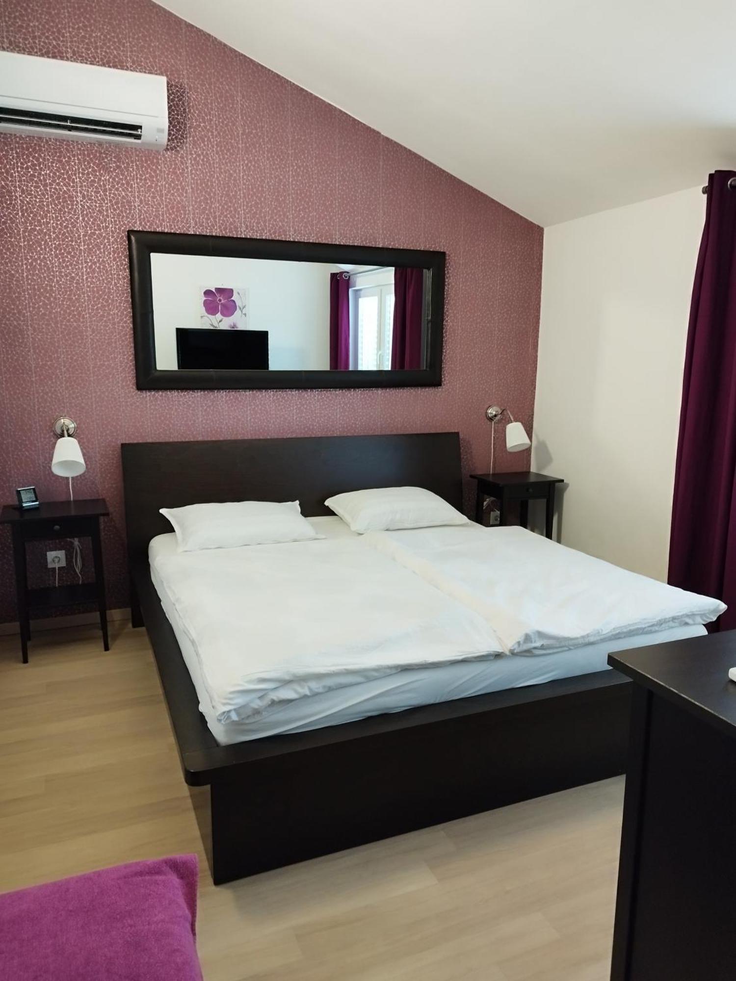 Ferienwohnung Am Sandstrand 오미스 외부 사진